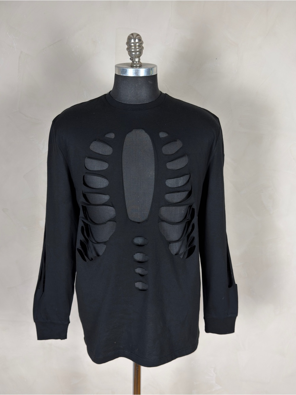 ASOS DESIGN Black Rib Cage Cutout Long Sleeve Halloween Shirt Men’s M NWT